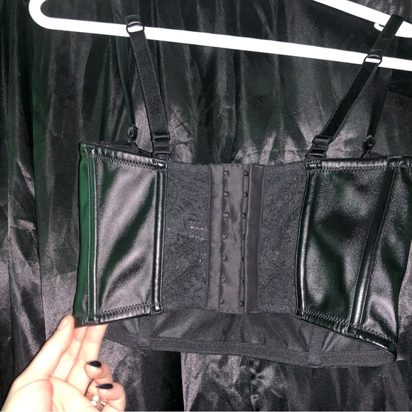 VICTORIA SECRET FAUX LEATHER BRALETTE - Picture 2 of 2